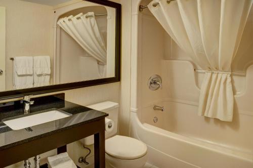 Imagen de la habitación del Hotel Comfort Inn Sept-Iles - Cotes Nord. Foto 7