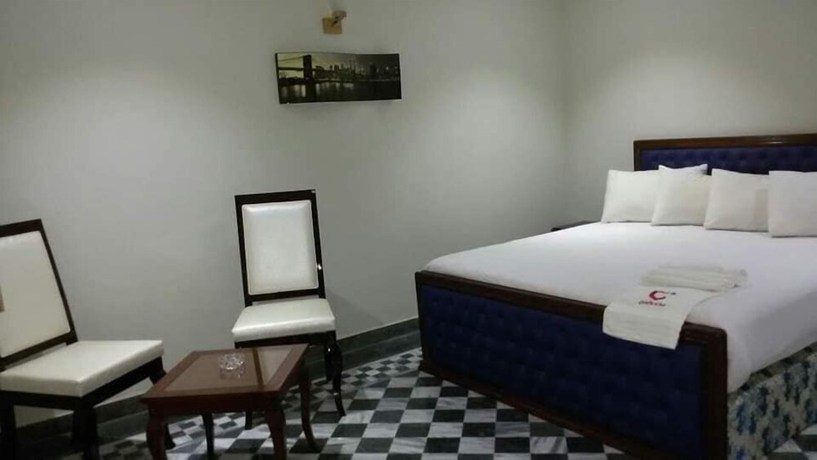 Imagen de la habitación del Hotel Comfort Inn, Sāhīwāl. Foto 1