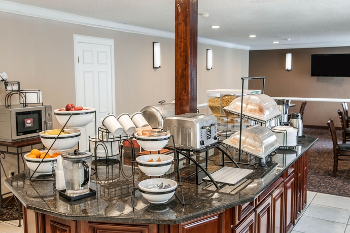 Imagen del bar/restaurante del Hotel Comfort Inn South. Foto 3