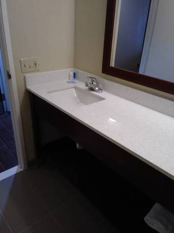 Imagen de la habitación del Hotel Comfort Inn South Tulsa - Woodland Hills. Foto 4