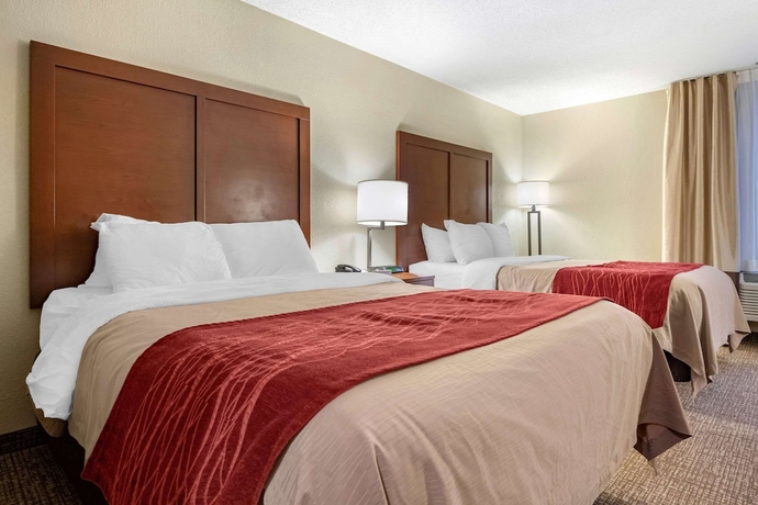 Imagen de la habitación del Hotel Comfort Inn Splash Harbor. Foto 6