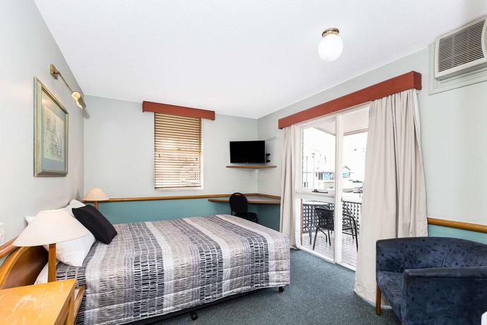 Imagen general del Hotel Comfort Inn Spring Hill Terraces. Foto 4