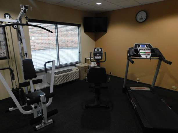 Imagen de los interiores del Hotel Comfort Inn, St Clairsville. Foto 16