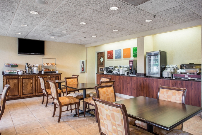Imagen del bar/restaurante del Hotel Comfort Inn Summerville - Charleston. Foto 3