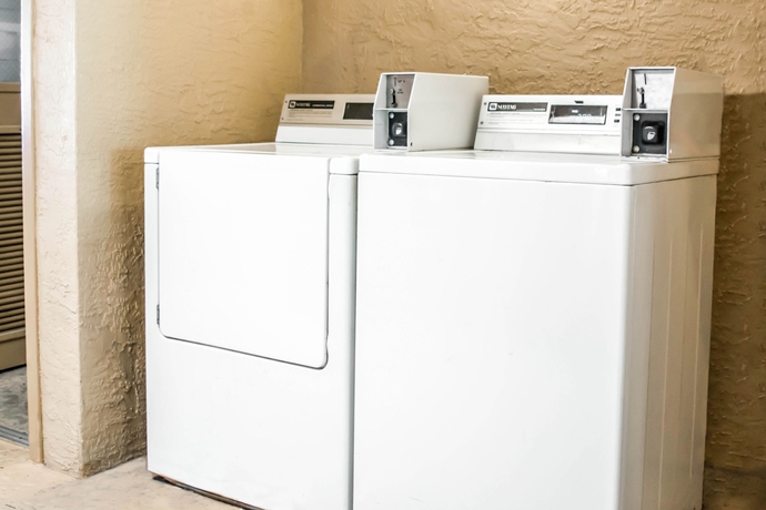 Imagen de los interiores del Hotel Comfort Inn Sun City Center - Tampa South. Foto 14