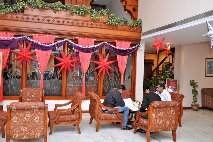 Imagen de los interiores del Hotel Comfort Inn Sunset. Foto 13