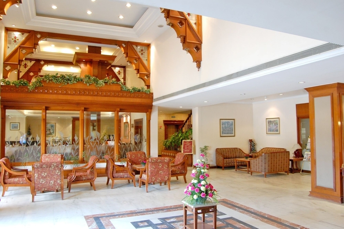 Imagen de los interiores del Hotel Comfort Inn Sunset. Foto 14