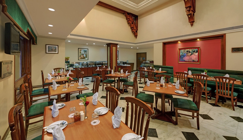 Imagen del bar/restaurante del Hotel Comfort Inn Sunset. Foto 3