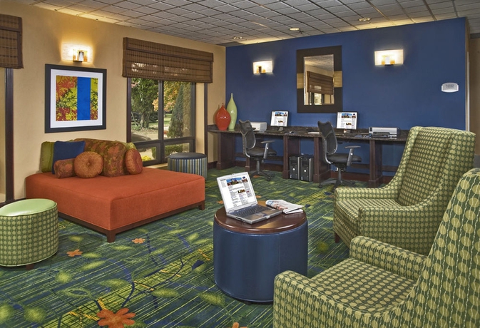Imagen de los interiores del Hotel Comfort Inn Syosset. Foto 14
