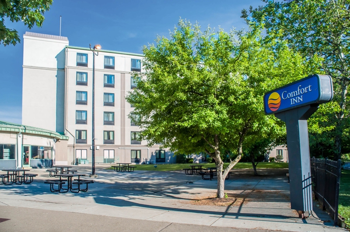 Imagen general del Hotel Comfort Inn The Pointe. Foto 2