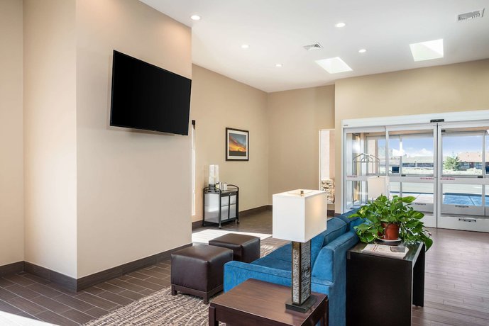 Imagen de los interiores del Hotel Comfort Inn Tonopah. Foto 19