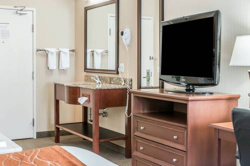 Imagen de la habitación del Hotel Comfort Inn Traverse City. Foto 7