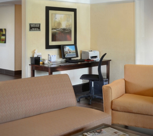 Imagen de los interiores del Hotel Comfort Inn University Durham - Chapel Hill. Foto 9