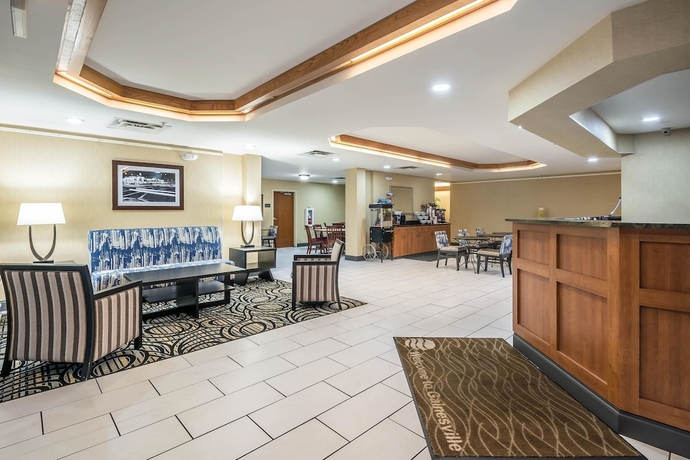 Imagen de los interiores del Hotel Comfort Inn University, Gainesville. Foto 18