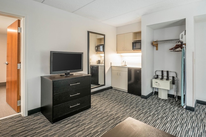 Imagen de la habitación del Hotel Comfort Inn University, Gainesville. Foto 8