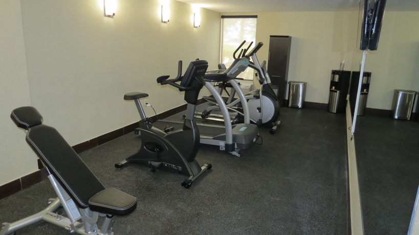 Imagen de los interiores del Hotel Comfort Inn University, Wilmington NC. Foto 15