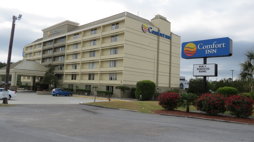 Imagen general del Hotel Comfort Inn University, Wilmington NC. Foto 4