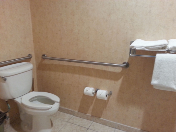 Imagen de la habitación del Hotel Comfort Inn Watsonville. Foto 5