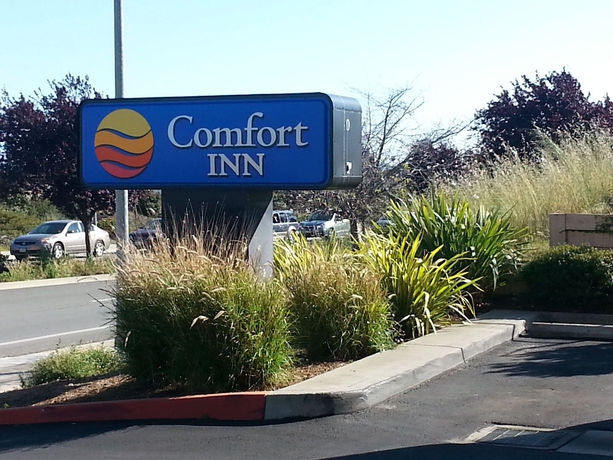 Imagen de los exteriores del Hotel Comfort Inn Watsonville. Foto 8