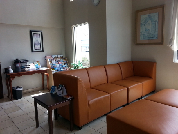 Imagen de los interiores del Hotel Comfort Inn Watsonville. Foto 14
