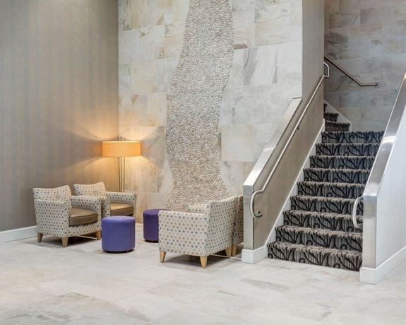 Imagen de los interiores del Hotel Comfort Inn Williamsburg Gateway. Foto 19