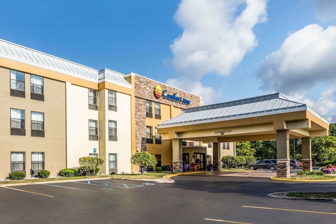 Imagen general del Hotel Comfort Inn Wings Stadium. Foto 1