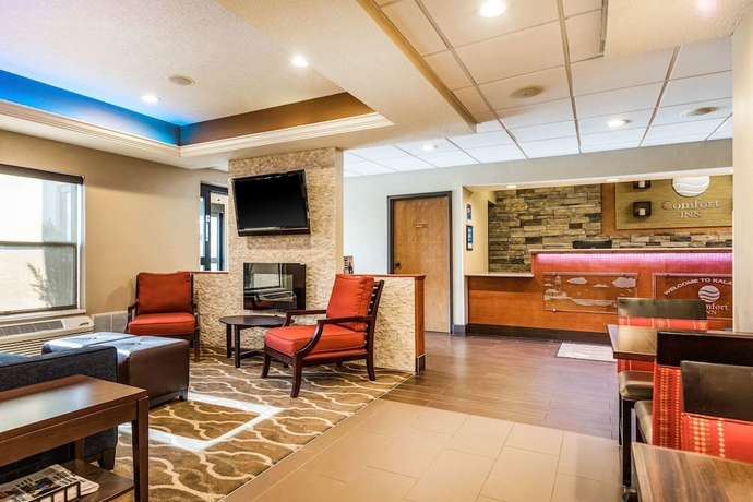 Imagen de los interiores del Hotel Comfort Inn Wings Stadium. Foto 18