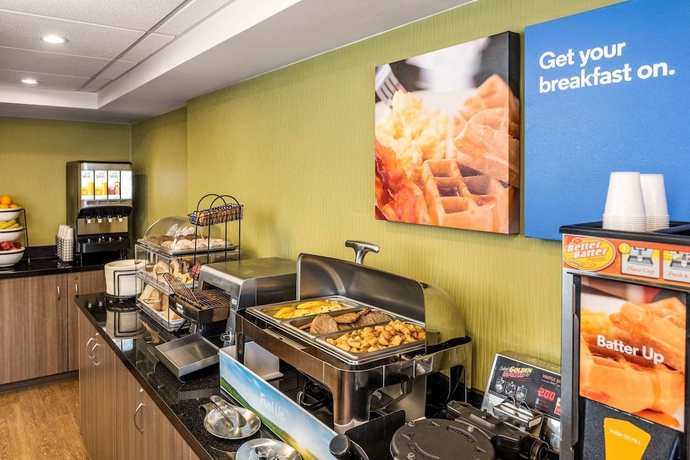 Imagen del bar/restaurante del Hotel Comfort Inn Winnipeg Airport. Foto 6