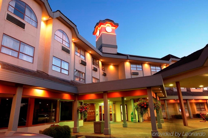 Imagen de los exteriores del Hotel Comfort Inn Y Suites Victoria. Foto 12