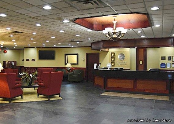 Imagen de los interiores del Hotel Comfort Inn Y Suites Victoria. Foto 16
