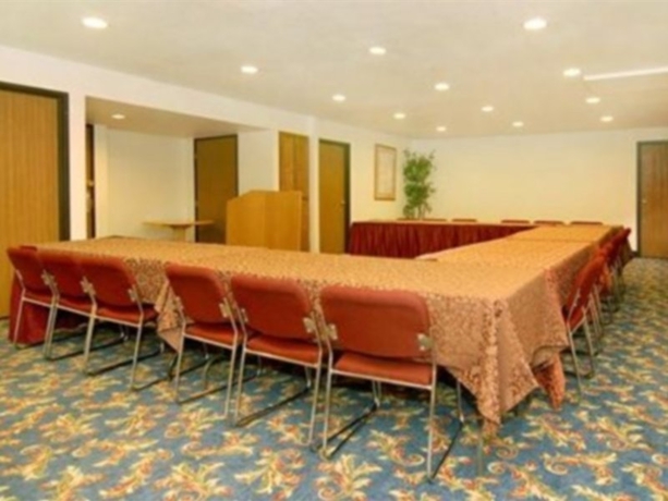 Imagen general del Hotel Comfort Inn & Suites Albuquerque Downtown. Foto 4