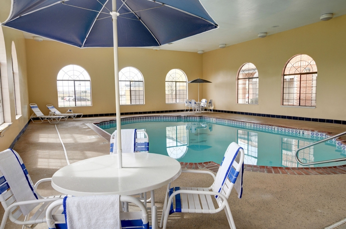 Imagen de la piscina del Hotel Comfort Inn & Suites Amarillo West Near Medical Center. Foto 15