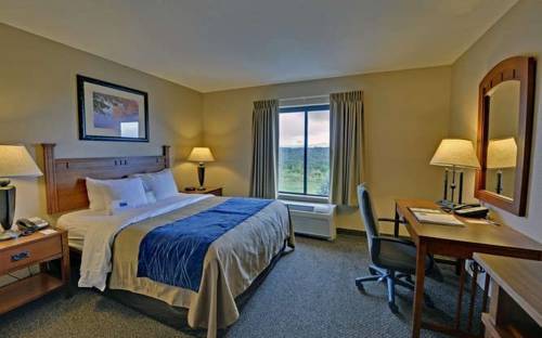 Imagen de la habitación del Hotel Comfort Inn & Suites Blue Ridge. Foto 2