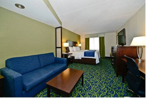 Imagen de la habitación del Hotel Comfort Inn & Suites Butler. Foto 5