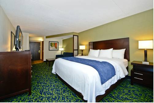 Imagen de la habitación del Hotel Comfort Inn & Suites Butler. Foto 11