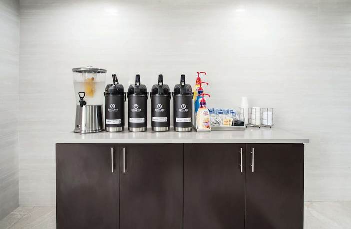 Imagen de los interiores del Hotel Comfort Inn & Suites Clearwater South. Foto 12
