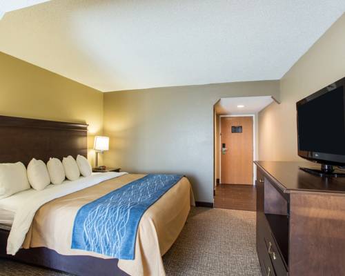 Imagen de la habitación del Hotel Comfort Inn & Suites Cookeville. Foto 9