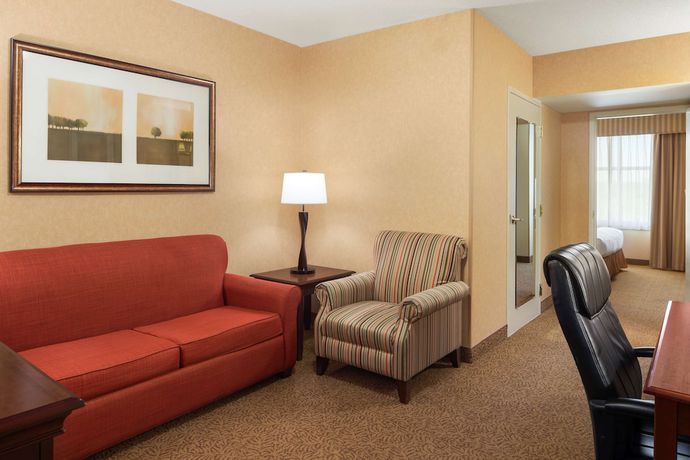 Imagen de la habitación del Hotel Comfort Inn & Suites Cuyahoga Falls - Akron. Foto 7