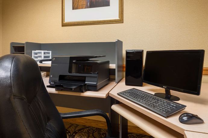 Imagen de los interiores del Hotel Comfort Inn & Suites Cuyahoga Falls - Akron. Foto 13