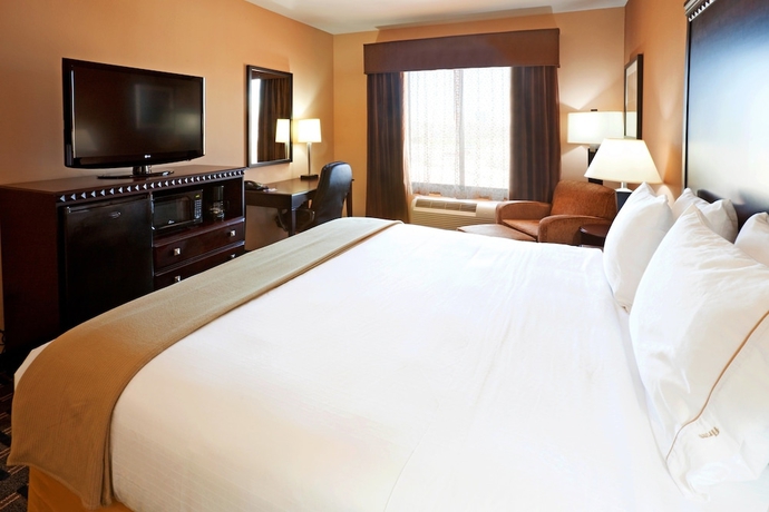 Imagen de la habitación del Hotel Comfort Inn & Suites Dallas Medical-Market Center. Foto 13