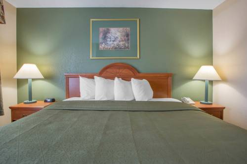 Imagen de la habitación del Hotel Comfort Inn & Suites, Dayton. Foto 4