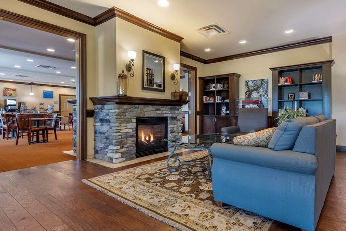 Imagen de los interiores del Hotel Comfort Inn & Suites Dover. Foto 19