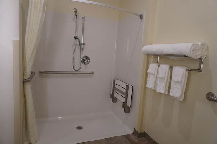 Imagen de la habitación del Hotel Comfort Inn & Suites Medina NY near Erie Canal. Foto 10