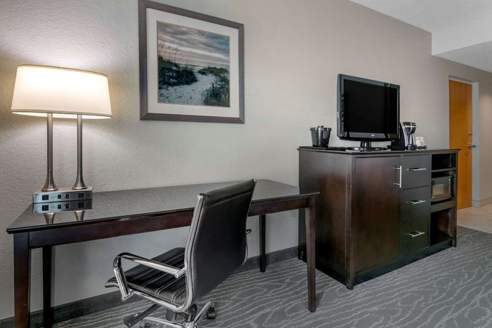 Imagen de la habitación del Hotel Comfort Inn & Suites Melbourne-Viera. Foto 15