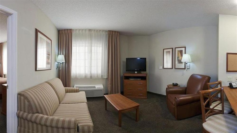 Imagen de los interiores del Hotel Comfort Inn & Suites Memphis Germantown. Foto 15