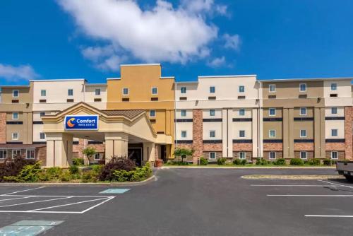 Imagen general del Hotel Comfort Inn & Suites, Michigan City. Foto 9