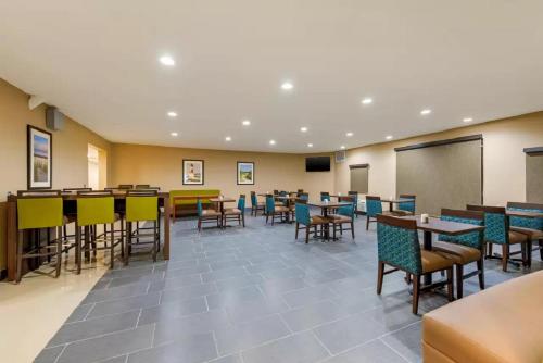 Imagen general del Hotel Comfort Inn & Suites, Michigan City. Foto 4