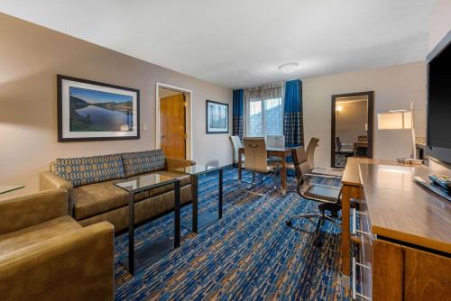 Imagen general del Hotel Comfort Inn & Suites, Morgan Hill. Foto 2