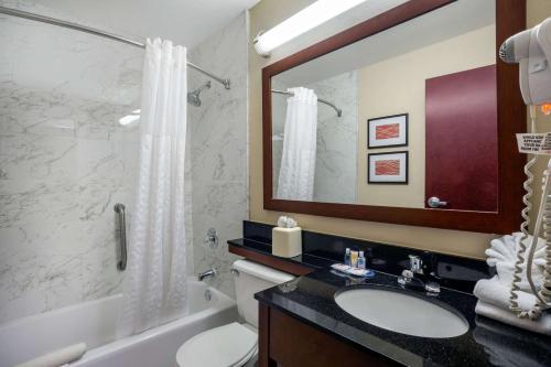 Imagen general del Hotel Comfort Inn & Suites Newark. Foto 1