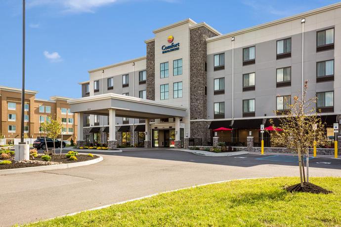 Imagen general del Hotel Comfort Inn & Suites Niagara Falls. Foto 2